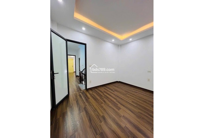 Cho thuê nhà ngõ 6 Chiến Thắng, La khê, Hà đông.